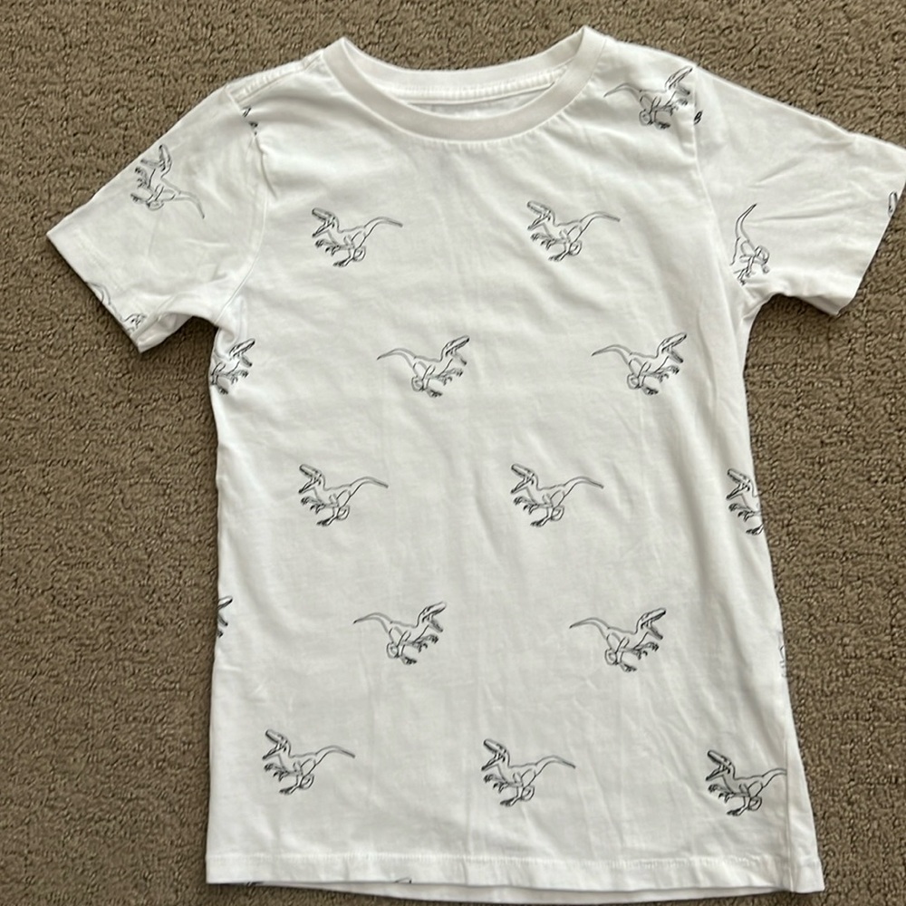 Cotton on kids tshirt